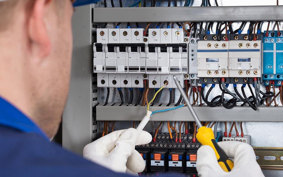 recherche travail électricien bâtiment Ivry-sur-Seine